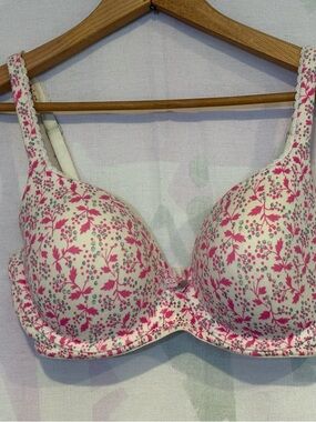 RARE 2009 Victoria's Secret Pink and White Floral Lined Demi Bra GUC 34DD Summer